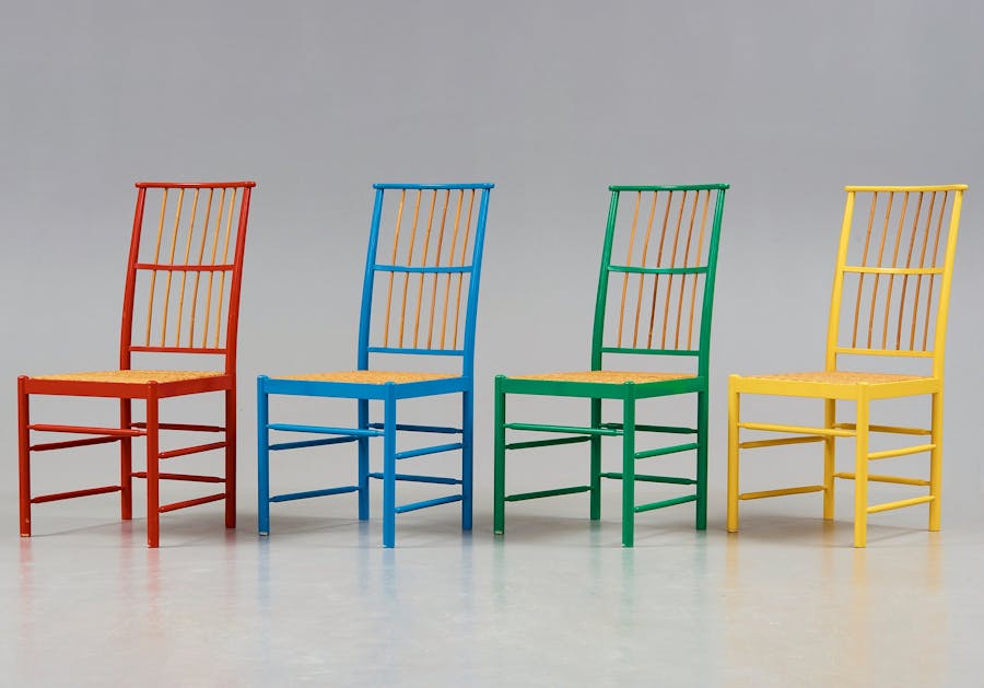 Josef Frank, chairs, model 2025, Firma Svenskt Tenn. Photo © Bukowskis
