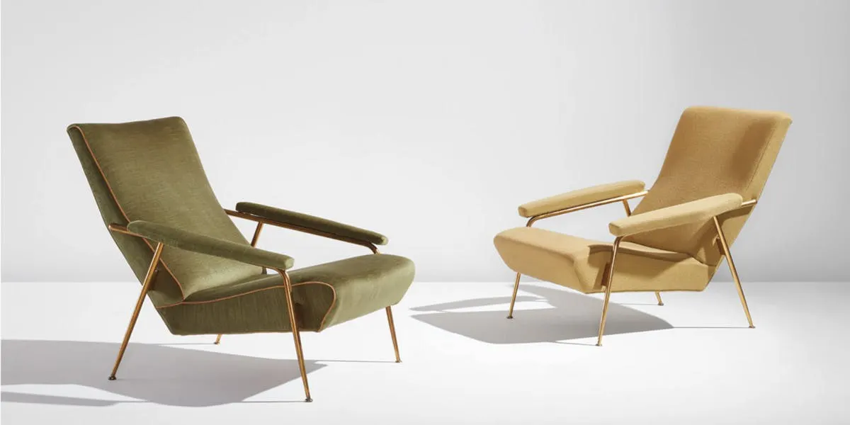 Gio Ponti, Paar Sessel "Distex", 1953, Messing und Polsterung, 81,3 x 78,7 x 101,6 cm. Foto © Phillips (Detail)