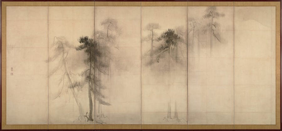 Pannello sinistro del Paravento dei pini, Shōrin-zu byōbu) di Hasegawa Tōhaku. Lo spazio vuoto in quest'opera è considerato importante quanto gli alberi raffigurati.Immagine di dominio pubblico