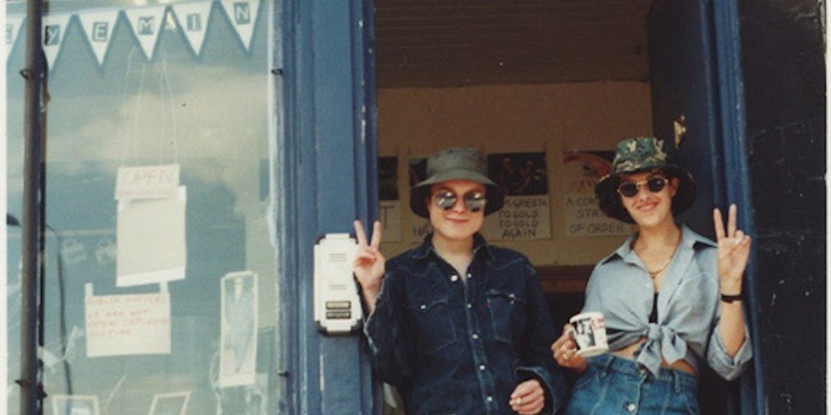 The Shop: Sarah Lucas and Tracey Emin's 1993 Shoreditch revolution | Barnebys Magazine