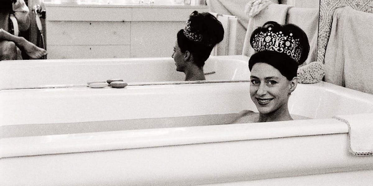 The Crown Jewels Five Times Royal Jewelry Made Headlines At Auction Barnebys Magazine