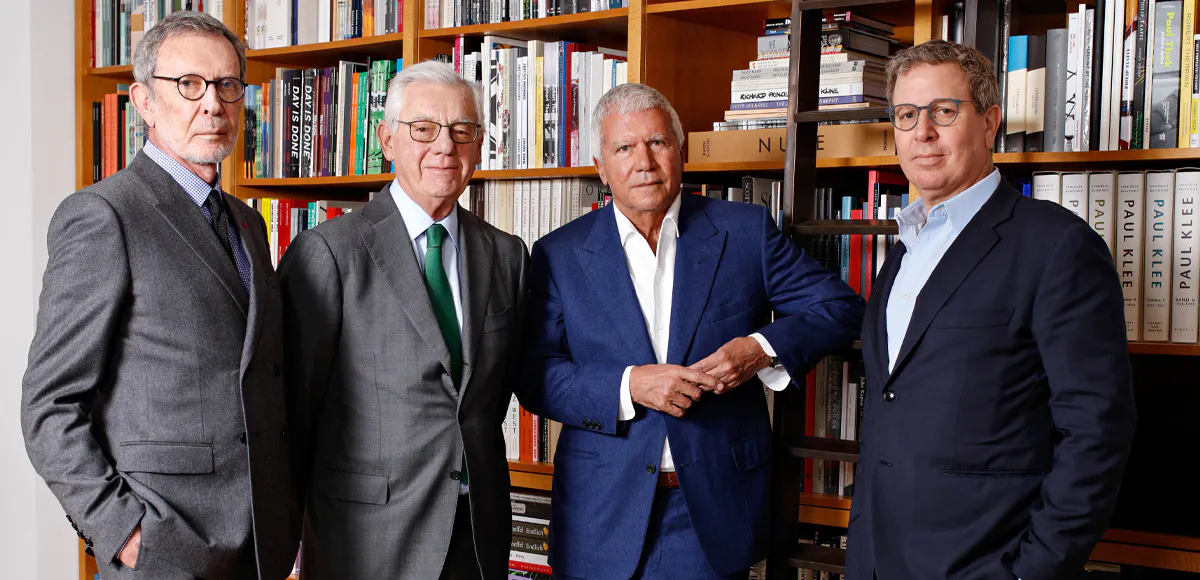 De izquierda a derecha: Arne Glimcher, Bill Acquavella, Larry Gagosian y Marc Glimcher. © Axel Dupeux