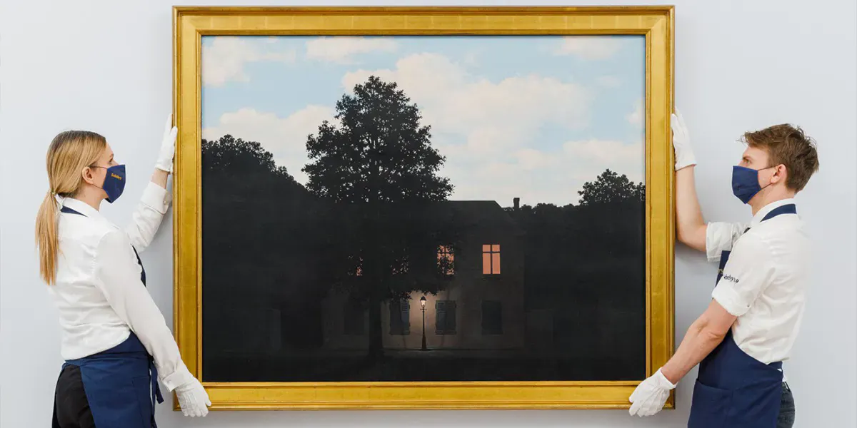 René Magritte (1898-1967), L'Empire des lumières, 1961, huile sur toile, 114,5 x 146 cm, collection Gillion Crowet. Photo © Sotheby's
