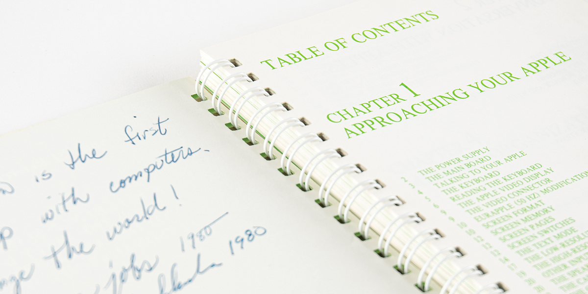 Il Manuale Di Apple II Firmato Da Steve Jobs Fa Esplodere L asta 