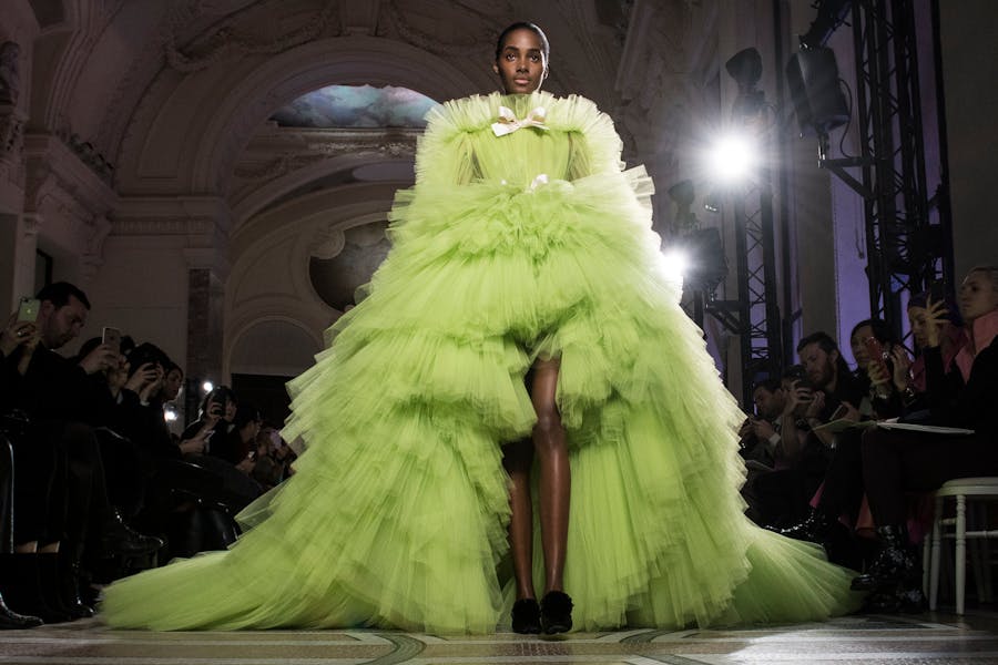 A model walks the runway during the Giambattista Valli Spring Summer 2018 show as part of Paris Fashion Week on January 22, 2018 in Paris, France. (Photo by Peter White/Getty Images)