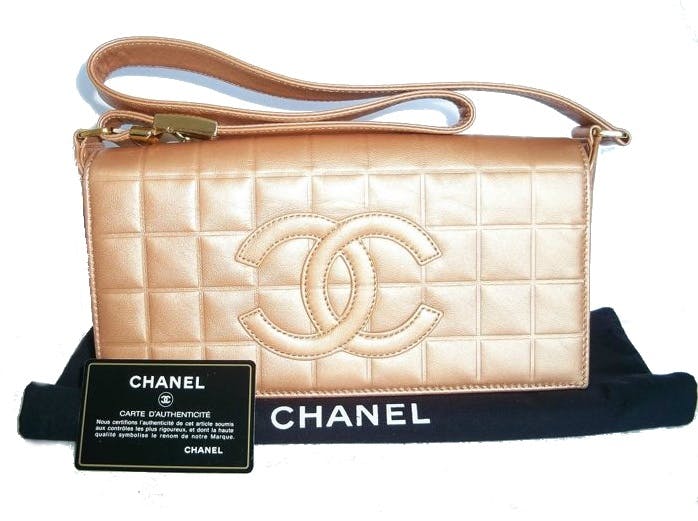 Are Chanel Purses the Next Big Man Bag? A Brief History of the Murse, From  Hermès to Goyard