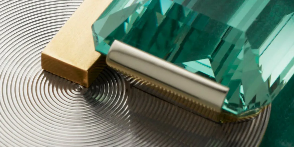 Jean Fouquet, exceptional Art Deco aquamarine and lacquer necklace, circa 1925-1930. Photo © Christie's (detail)