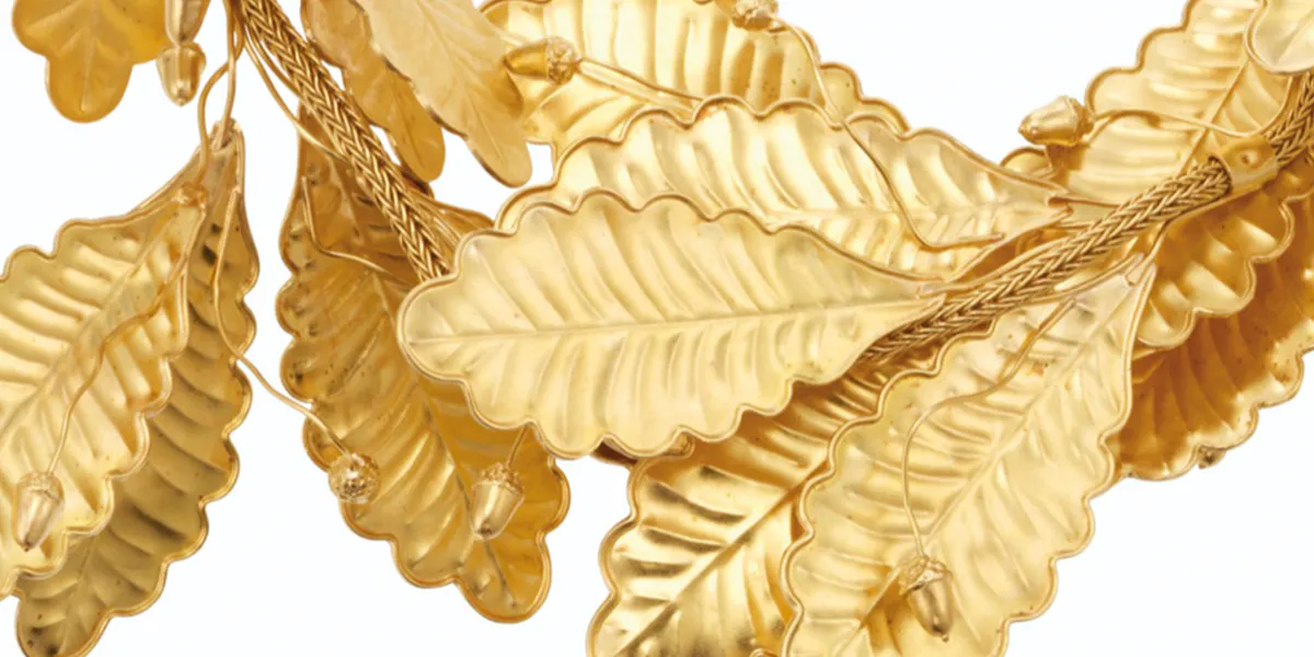 Lalaounis-Collier mit Eichenblättern und -früchten aus 18-karätigem Gold. Foto © Christie's (Detail)