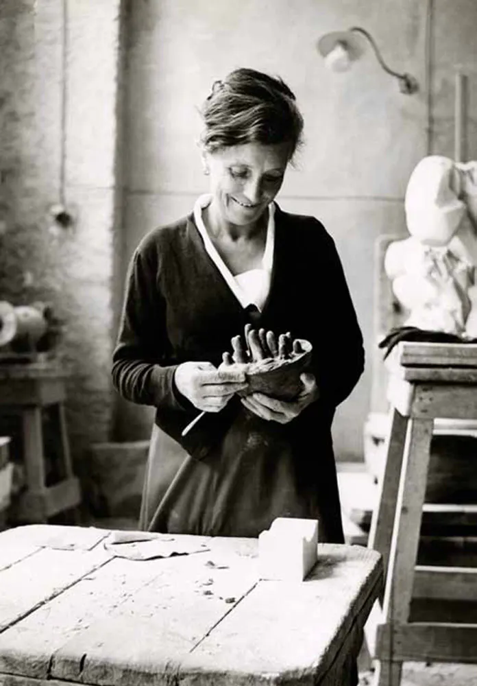Louise Bourgeois: tejiendo obras como terapia