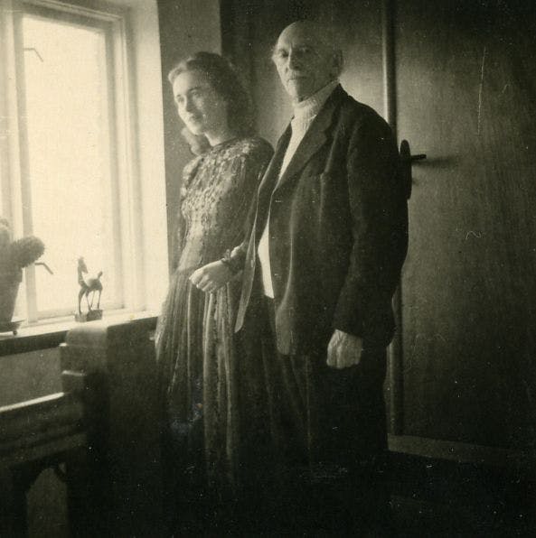 Emil Nolde y su segunda esposa Jolanthe Erdmann. Imagen vía: geni.com