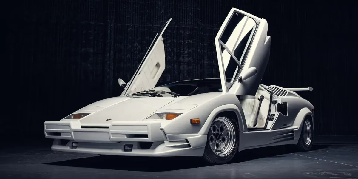 Lamborghini Countach 25° Anniversario del 1989, utilizzata in Le Loup de Wall Street. Jeremy Cliff ©2023 Courtesy of RM Sotheby’s