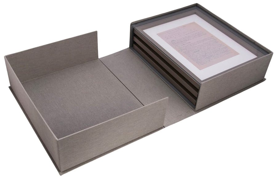 The presentation box to Albert Einstein's Theory of World Peace. Photo © Goldin