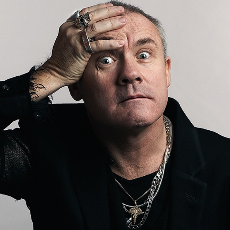 Damien Hirst revealed to have donated portrait of the Queen to government