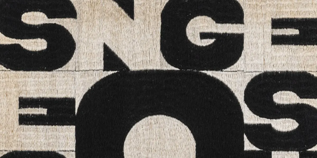 Alighiero Boetti, Sign and design, 1979. Foto © Martini Studio d'Arte