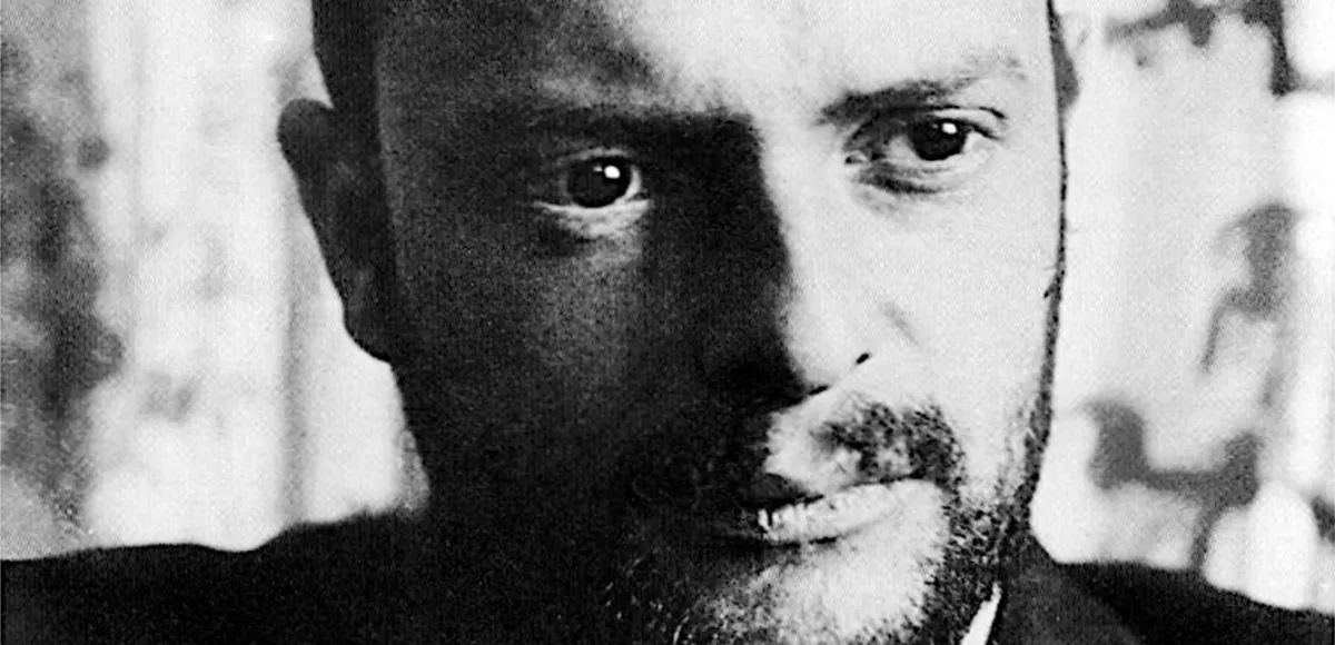 Paul Klee, fotografiert von Alexander Eliasberg, 1911. Foto gemeinfrei (Detail)