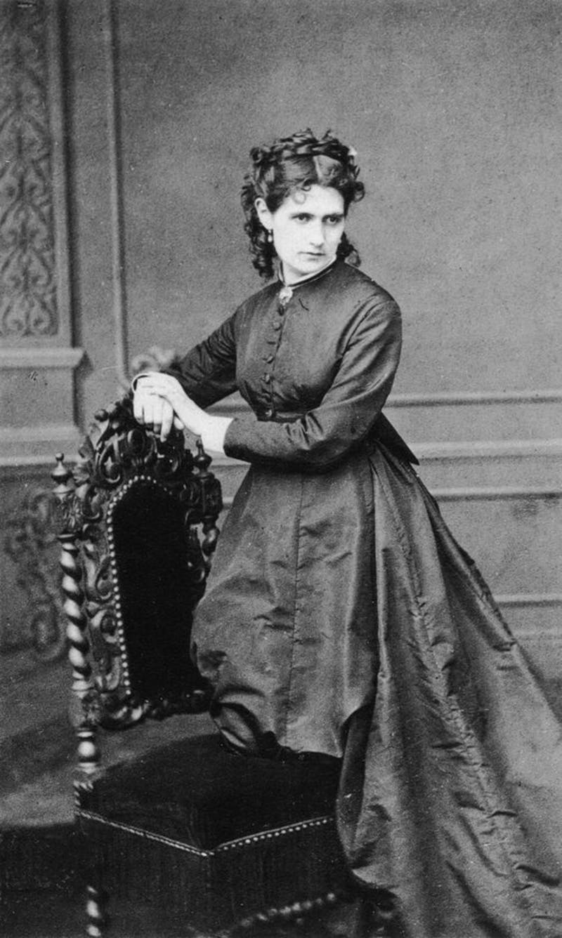 Okänd fotograf, Berthe Morisot (1841-1895), 1800-tal. Foto via Wikipedia
