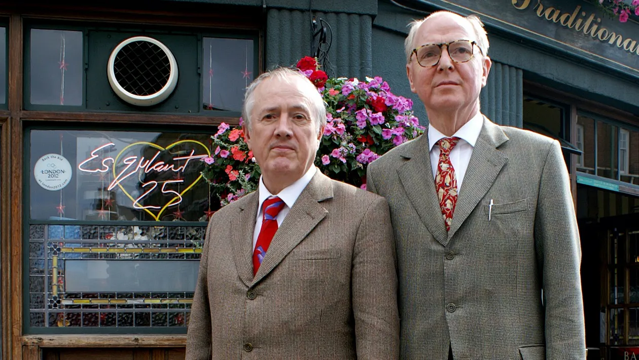 48 años después de su robo, 6 obras de Gilbert & George se exhiben en París