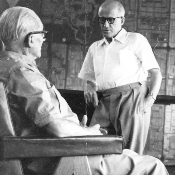 Le Corbusier (links) und Pierre Jeanneret | Foto via marieclaire.fr