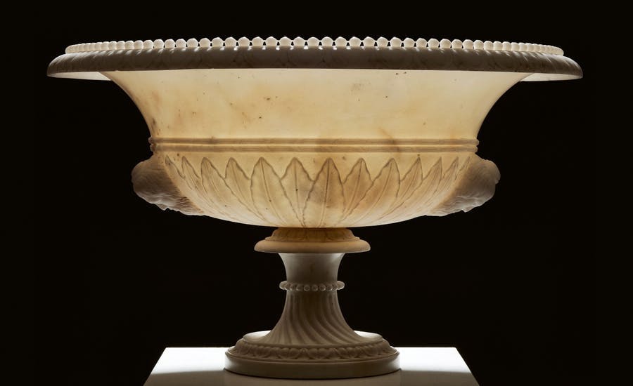 Karl-Friedrich Schinkel (atribuido), copa de mármol de Carrara, Italia septentrional, circa: posterior al 1810, foto © Lempertz