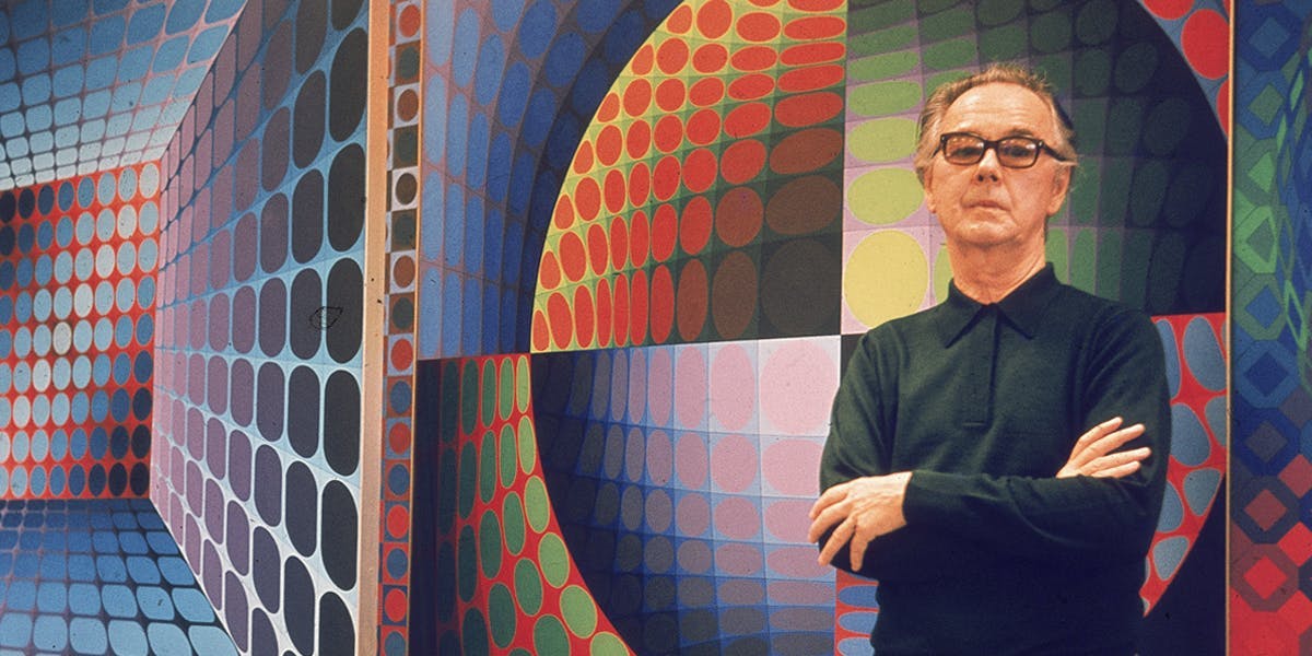 The French artist of Hungarian origin Victor Vasarely (1908-1997) poses in front of one of his Op Art paintings, c. 1978 (detail). Photo Interfoto MTI / Getty Images
