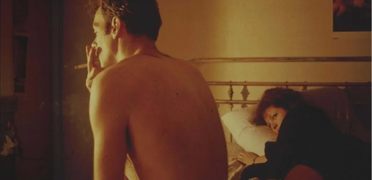 "Nan and Brian in Bed" ur The Ballad of Sexual Dependency, Nan Goldin, 1983. Foto: Christie's via Barnebys prisbank