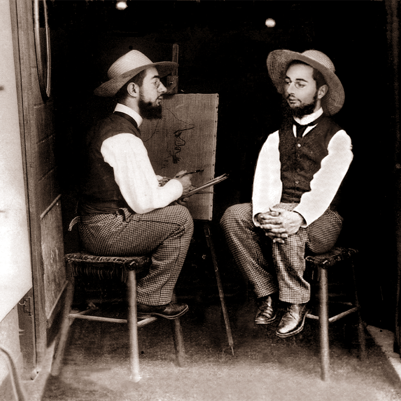 Mr. Toulouse paints Mr. Lautrec, c. 1891), photo by Maurice Guibert (1856-1913). Photo public domain