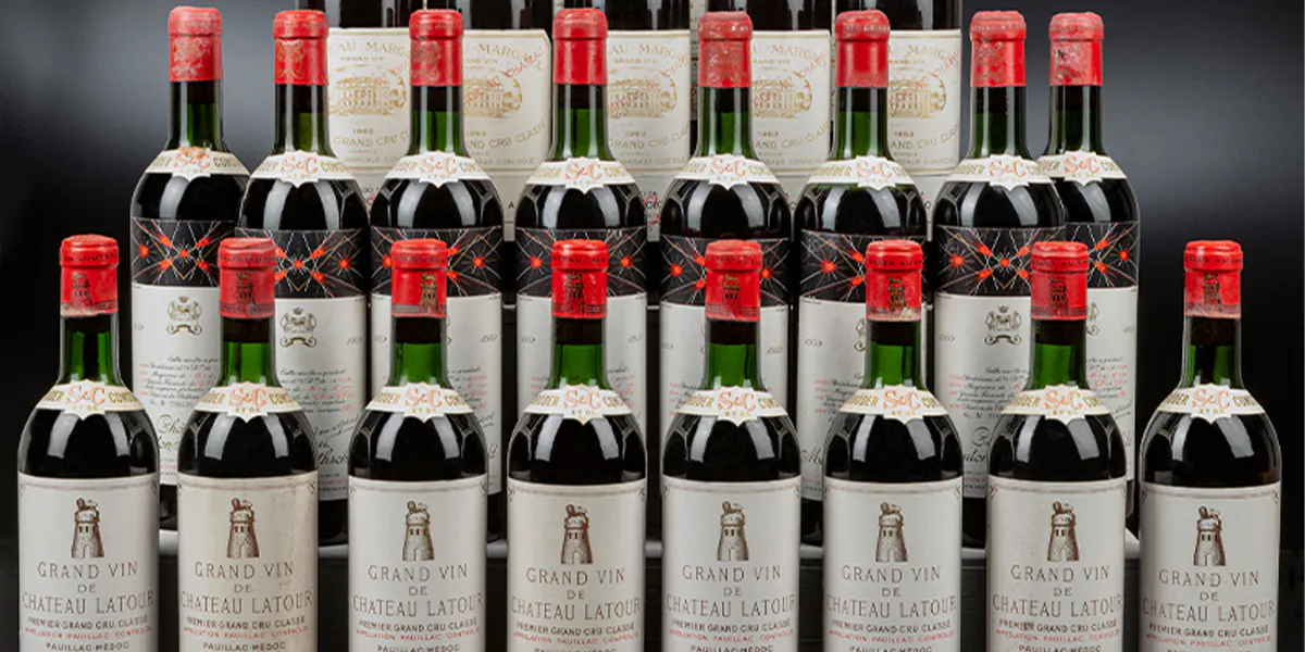 Chateau Latour, Pauillac, 1963, 2 Bts. Stima: 600 - 1.200 €. Foto © Cambi Casa d'Aste (dettaglio)