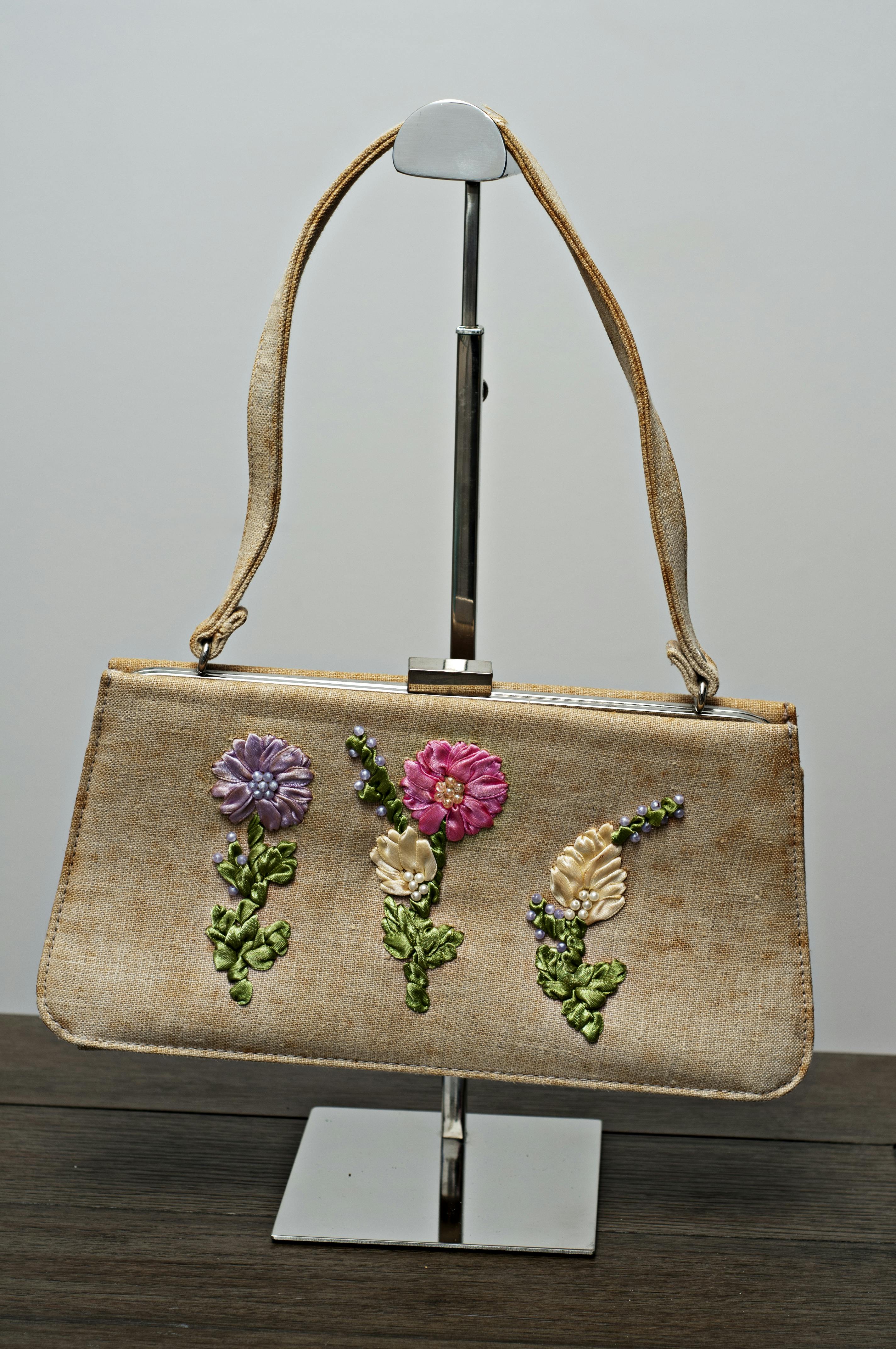 New Women's Handbag Famous Brand Fashion Vintage Shell Bags