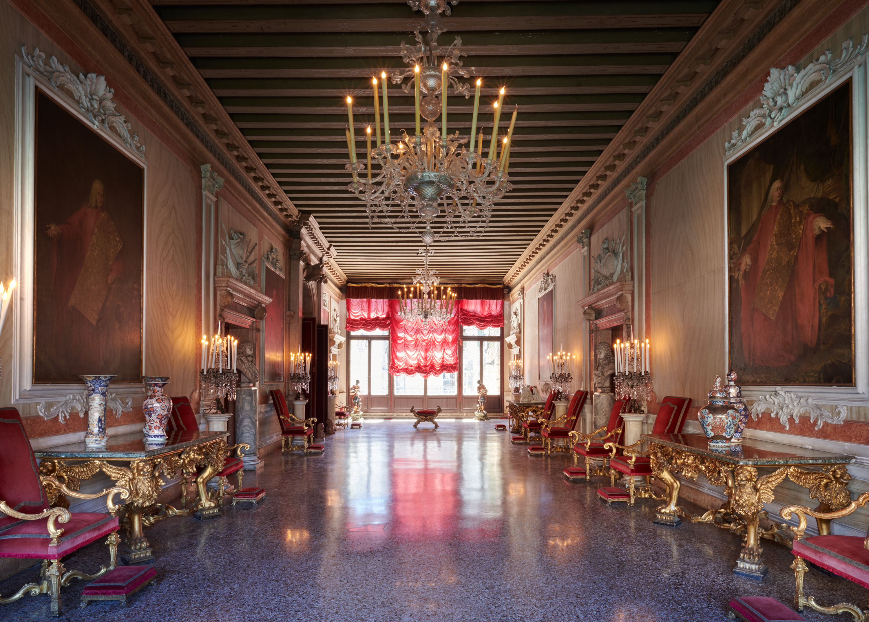Sala d'ingresso di Palazzo Volpi. Immagine © Sotheby's (dettaglio)