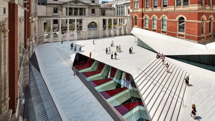 V&A shops continental
