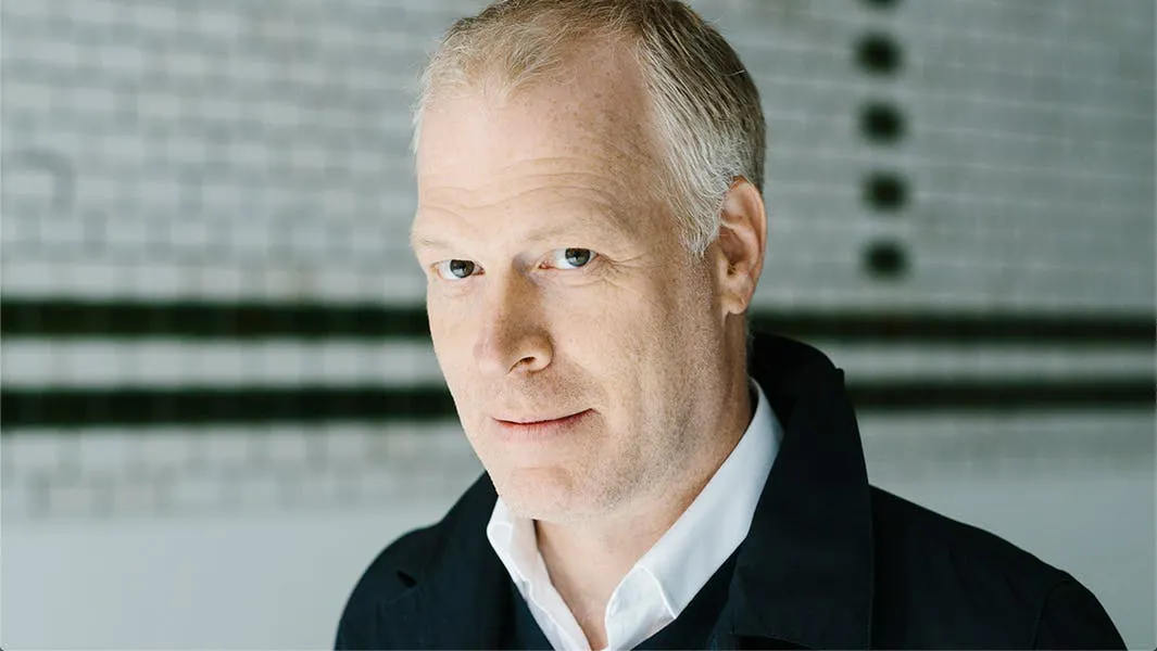 Daniel Hug, Director de ART COLOGNE y COLOGNE FINE ART & DESIGN. Imagen vía: © Gene Glover, Berlín