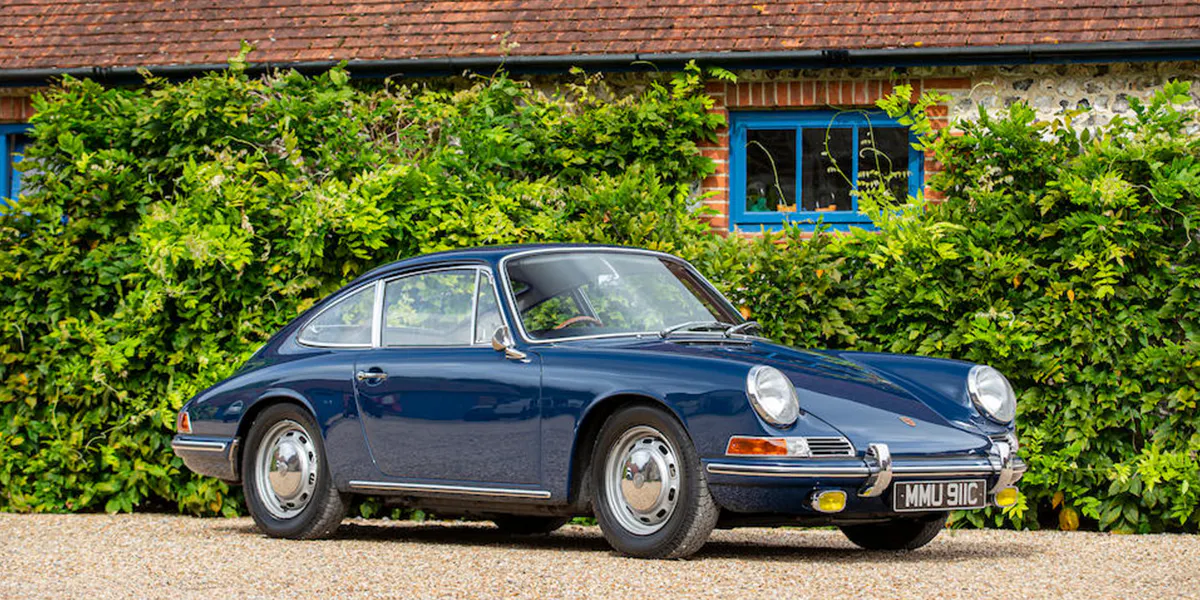 Porsche 911 2.0-Litre Coupé del 1965. Foto © Bonhams (dettaglio)