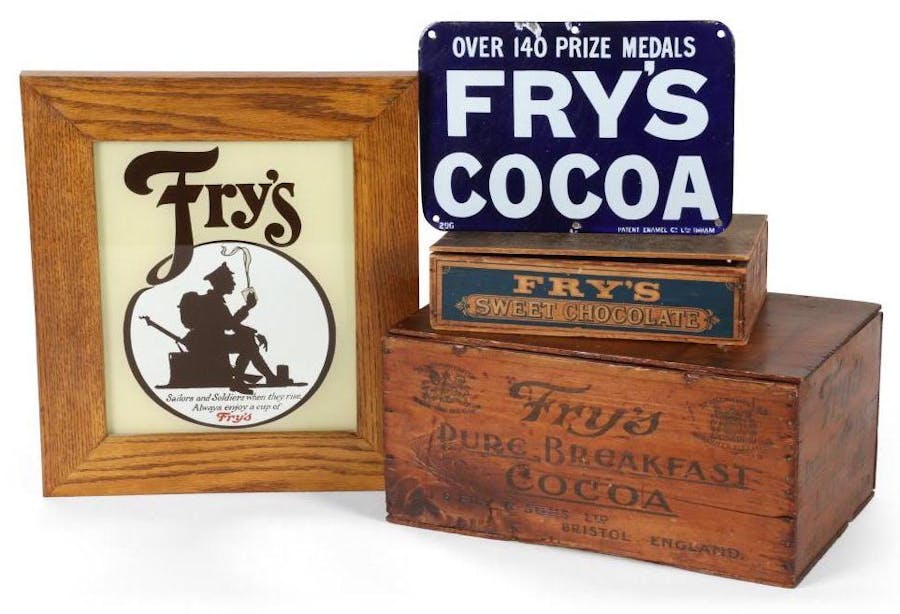 Patent Enamel Co. Ltd. BHam, Fry's Cocoa Signs & Crates, inglese, anni '20. Foto © Miller & Miller Auctions Ltd
