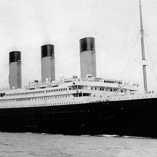 RMS Titanic departing Southampton on April 10, 1912. Photo public domain