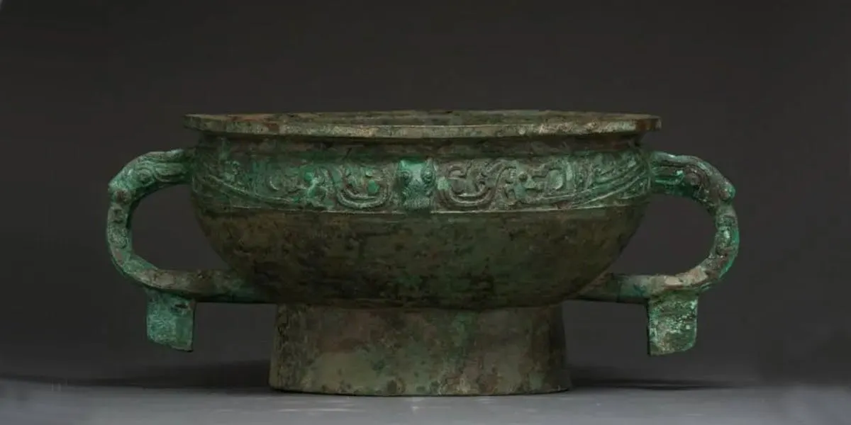 Bronzene Gui-Schale, China, frühe westliche Zhou-Dynastie, 1100-900 v. Chr. | Foto: © Pax Romana (Detail)
