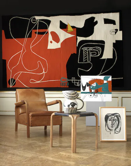 Parmi la collection d'art d'Utzon, de grands noms de l'art contemporain et du design Photo: Courtesy Bruun Rasmussen Auctioneers