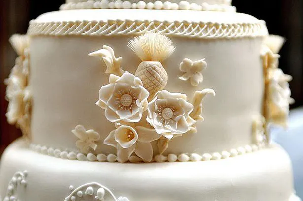 Au Royaume-Uni, des gâteaux de mariages royaux mis aux enchères