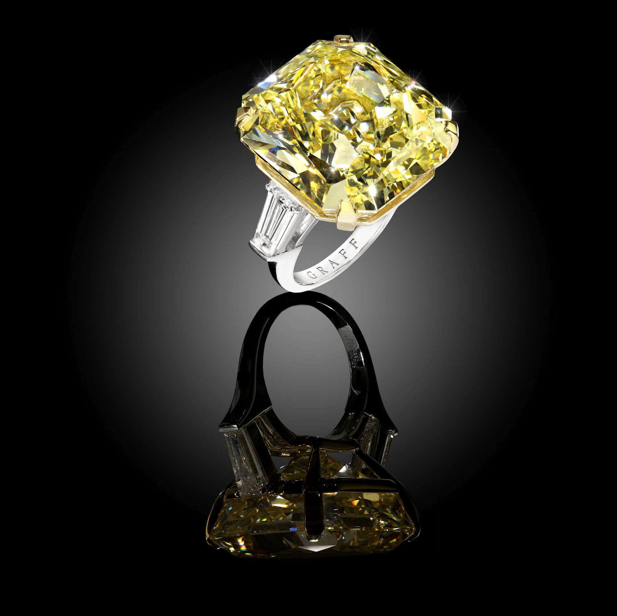 Million Dollar Baby: Fancy Intense Yellow Diamant-Ring von 43,59 ct wird versteigert