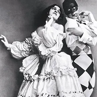 Zarte Ballerinen der Ballets Russes bei Eppli