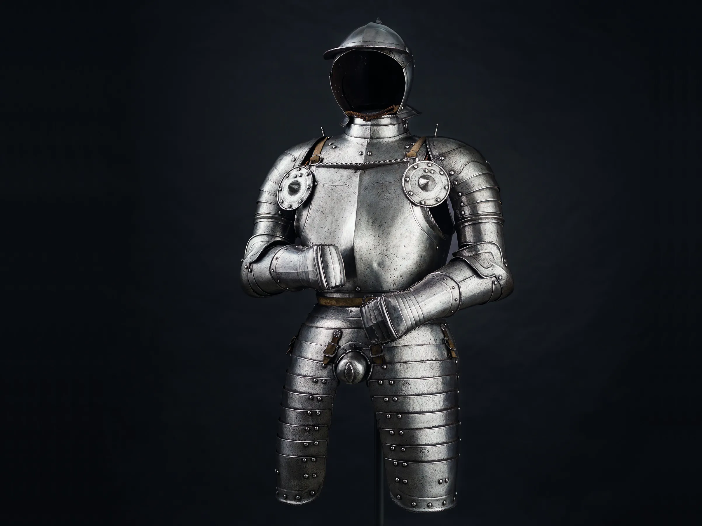 Armure d'officier, Nuremberg vers 1540