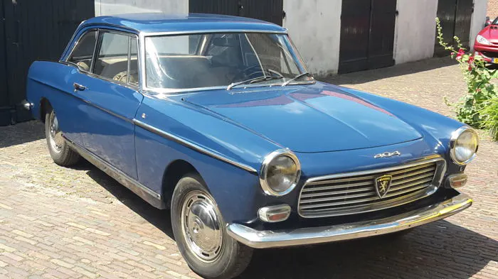 Les voitures extraordinaires - Französische Oldtimer bei Catawiki