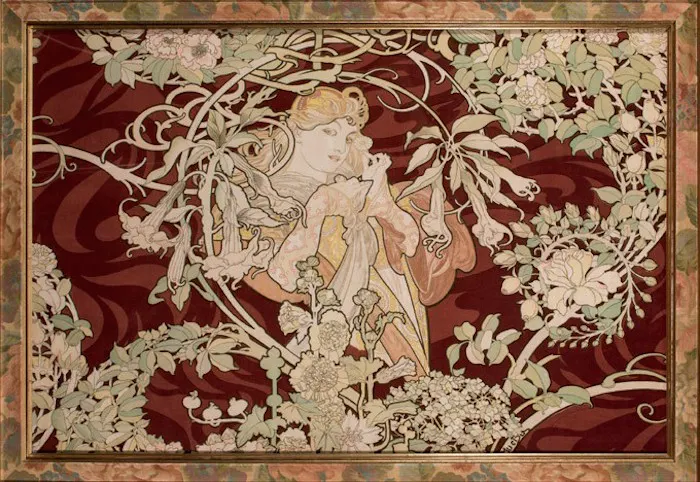 Tyg av Alfons Mucha. Lot: 942. Utrop: 10.100 SEK