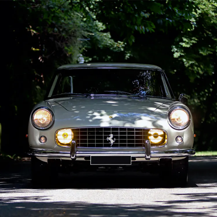 Aguttes fait sa grande rentrée aux Grandes Heures Automobiles