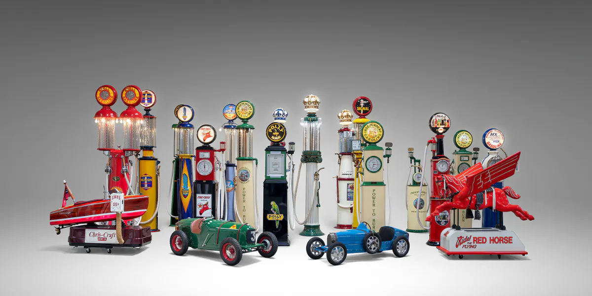 From April 11 to April 18, 2025, over 500 automobilia lots will go up for sale at Gooding Christie’s 'Geared Online Spring Automobilia Auction'. Image © Gooding & Co.