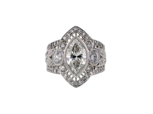 Anillo de corte marquesa 98 quilates. Vendido por 4.755 €