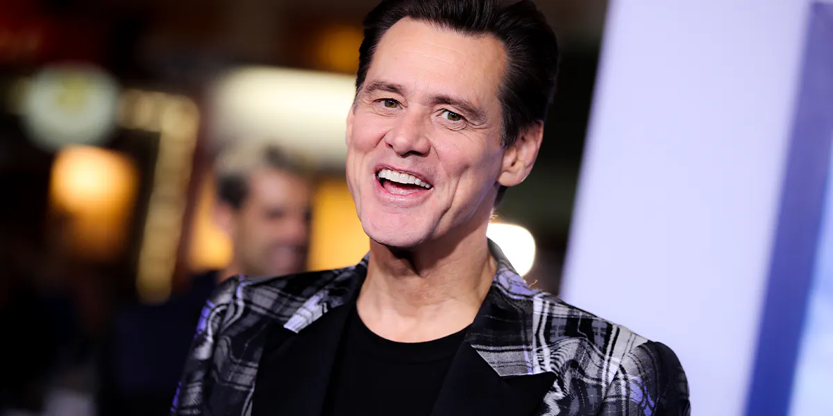 WESTWOOD, CALIFORNIA - 12 FEBBRAIO: Jim Carrey partecipa alla proiezione speciale di Los Angeles di "Sonic The Hedgehog" della Paramount al Regency Village Theatre il 12 febbraio 2020 a Westwood, California. (Foto di Rich Fury/WireImage) (dettaglio)