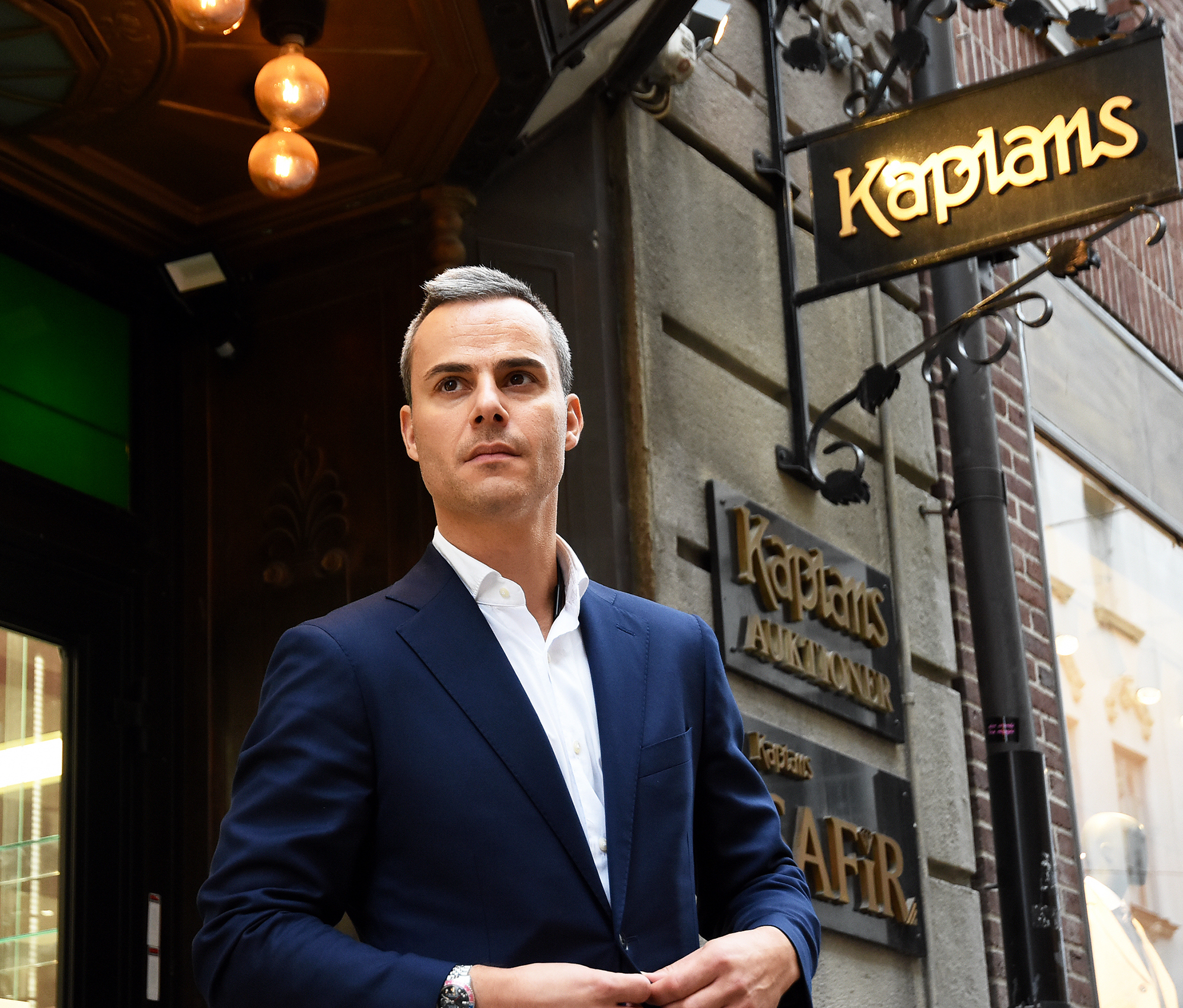 Georgios Batselas, Klockspecialist på Kaplans (foto:kaplans.se)