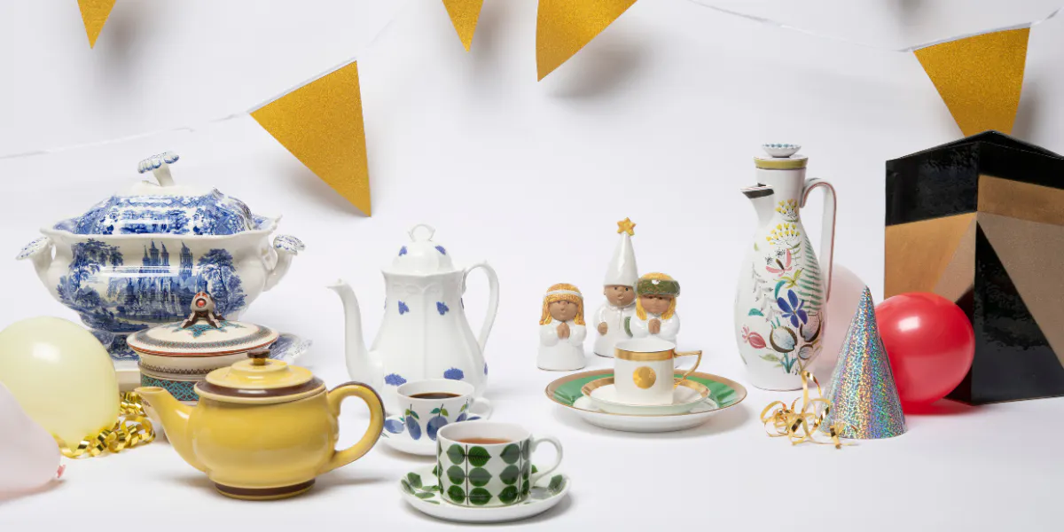 En porslinskavalkad genom närmare 200 år. Foto: Viktor Fordell/Nationalmuseum