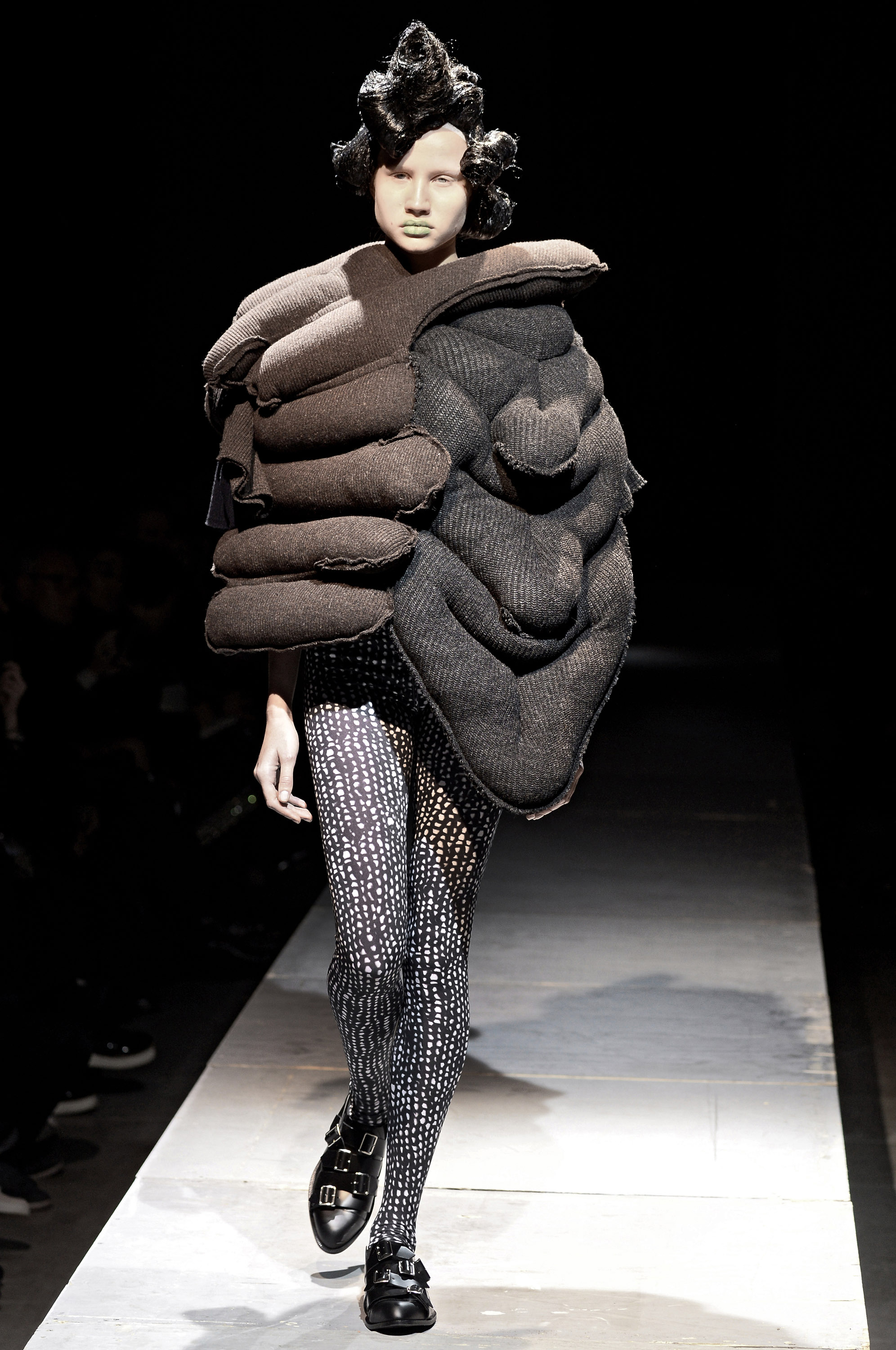Comme des Garçons: A Different Idea of Fashion