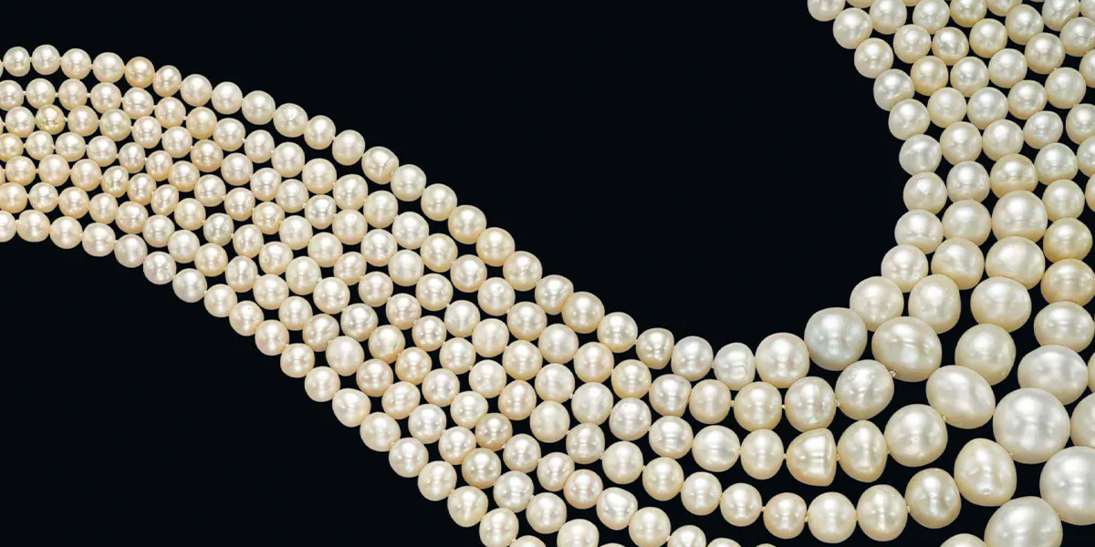 Spectacular seven-strand necklace of natural pearls and diamonds. Auctioned at Christie's in Geneva in 2013 for CHF 8,341,000. Photo © Christie's (detail)